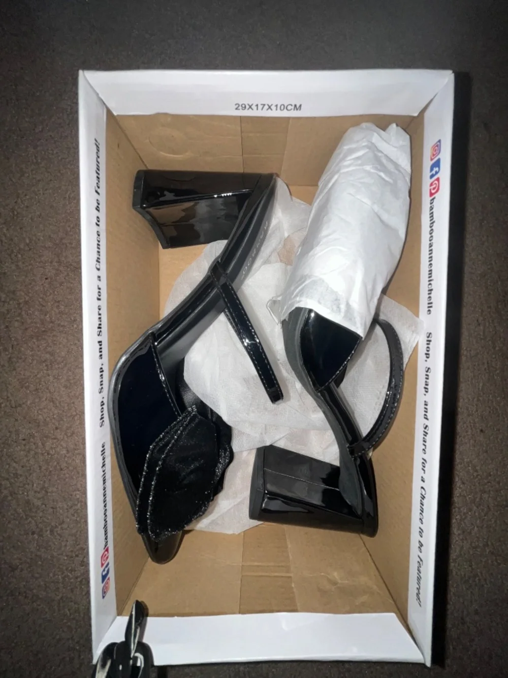 Bamboo Lucy Bow Heels NIB SZ 8.5